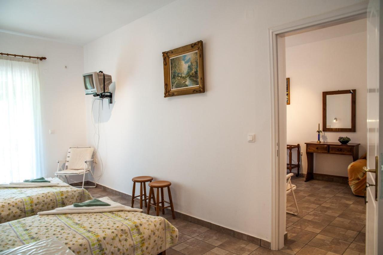 Thimios Rooms Keramiaí Exterior foto