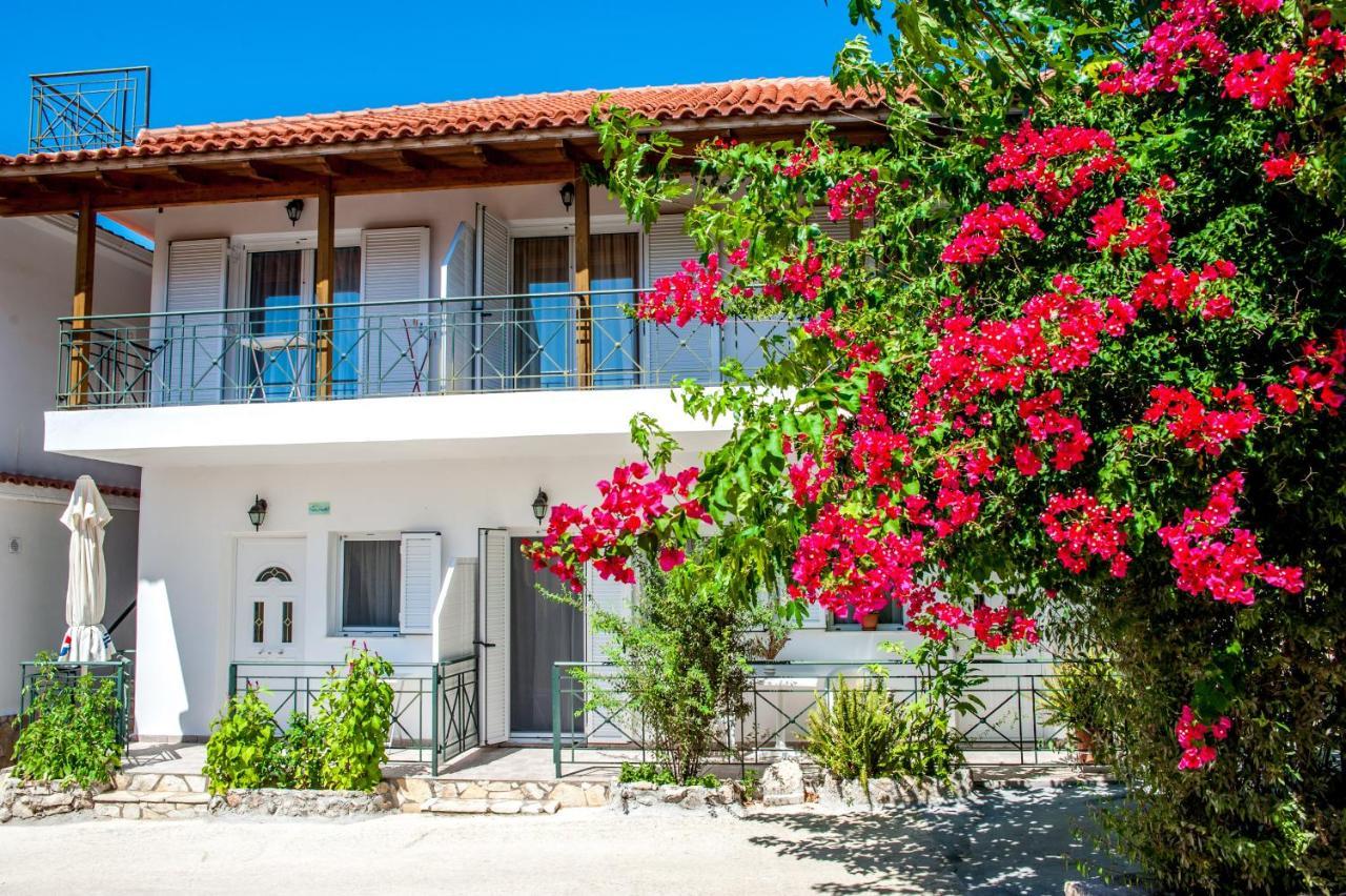 Thimios Rooms Keramiaí Exterior foto